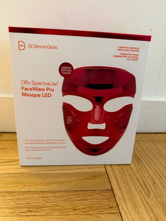 Dr Dennis Gross Other - NWT Dr. Dennis Gross LED Mask